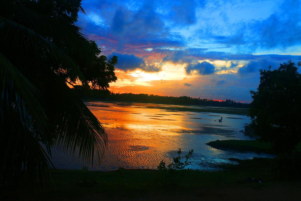 Diya Dahara Lake Resort Yala Extérieur photo