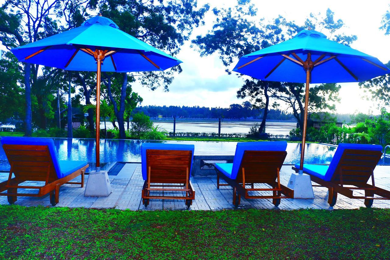 Diya Dahara Lake Resort Yala Extérieur photo