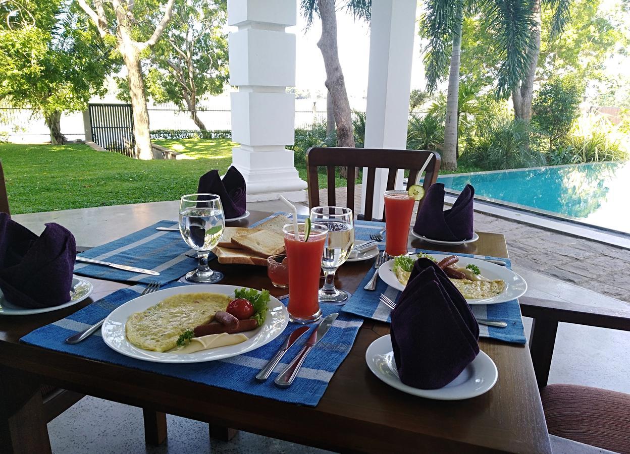 Diya Dahara Lake Resort Yala Extérieur photo